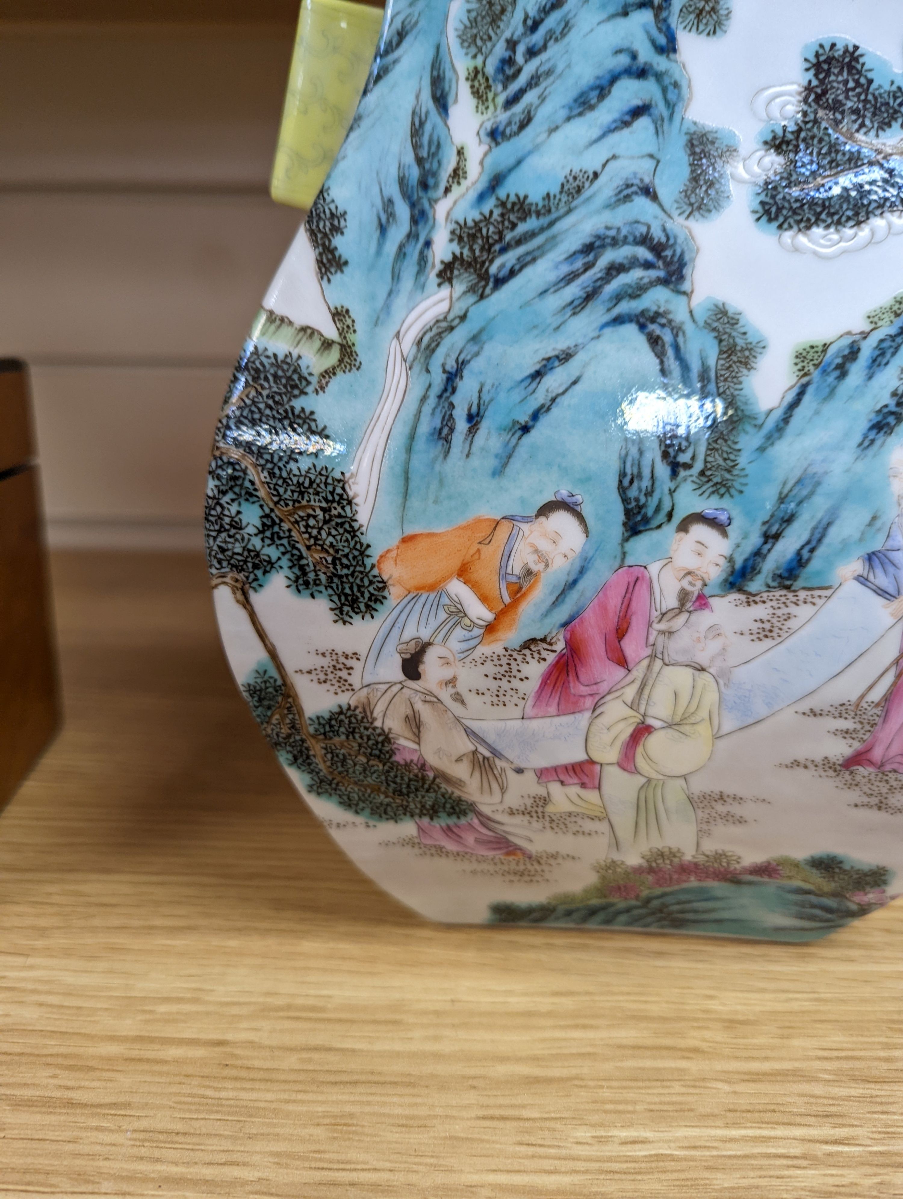 A Chinese famille rose arrow vase, Qianlong mark, 26cm